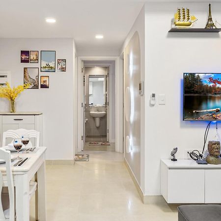 Cozy 2 Bedrooms Condo In T1 Masteri Thao Dien, Fully Furnished With Full Amenities ホーチミン市 エクステリア 写真